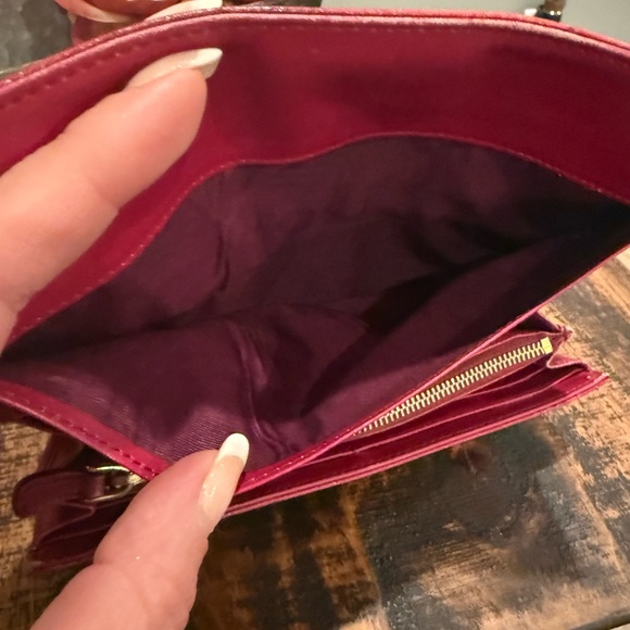 Miu Miu Red Croc-Embossed Clutch with Gold Chain W/COA - Picture 7 of 16